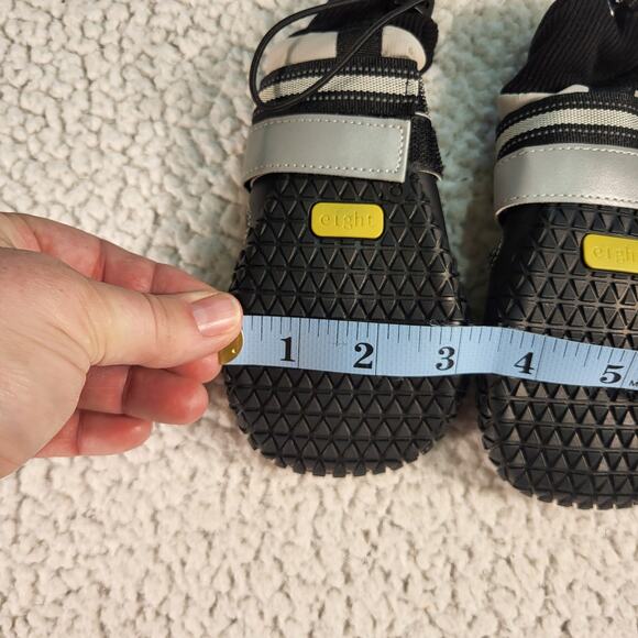 NEW 4 Dog Shoes Breathable Adjustable Reflective Durable Dogs Boots SIZE 8 - Picture 3 of 5